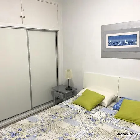 Tenerife Sun Holidays , Los Cristianos Appartamento *