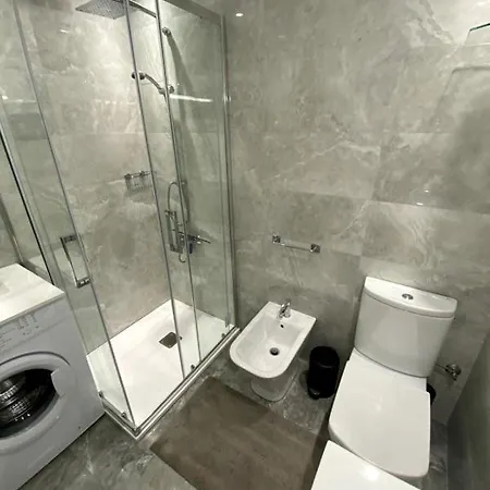Tenerife Sun Holidays , Los Cristianos Appartamento *