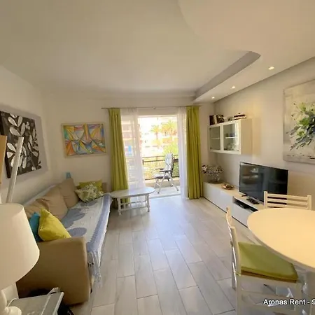 Apartment Tenerife Sun Holidays , Los Cristianos *